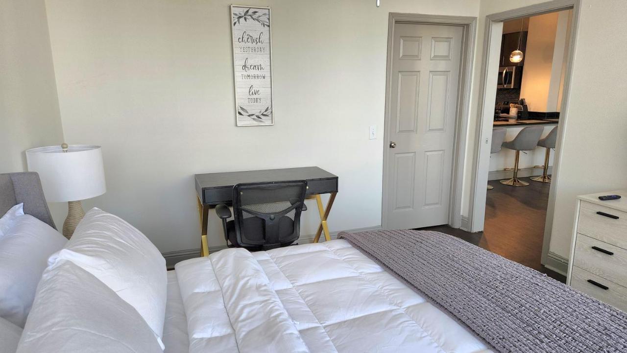 Apartment The Pearl At Houston, Tx Medical Center. Modern Glam 1-br W/pool And Gym